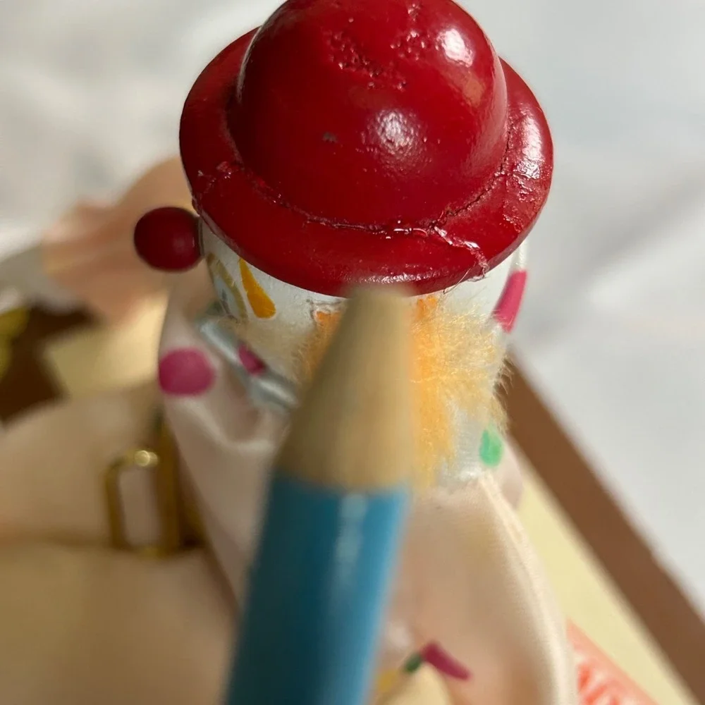 Westland Be A Clown Music Box Figurine Hat is Damaged 7